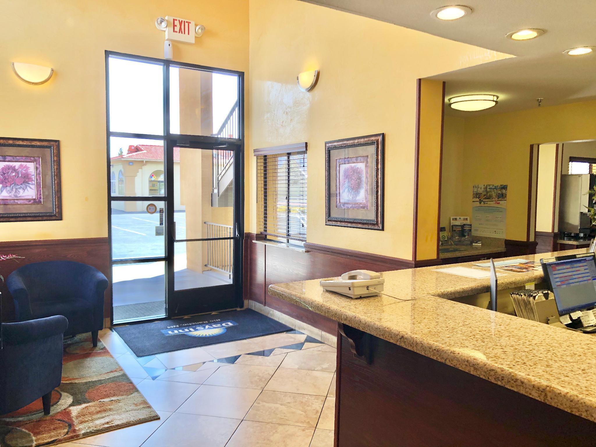 Days Inn By Wyndham Rio Rancho Dış mekan fotoğraf